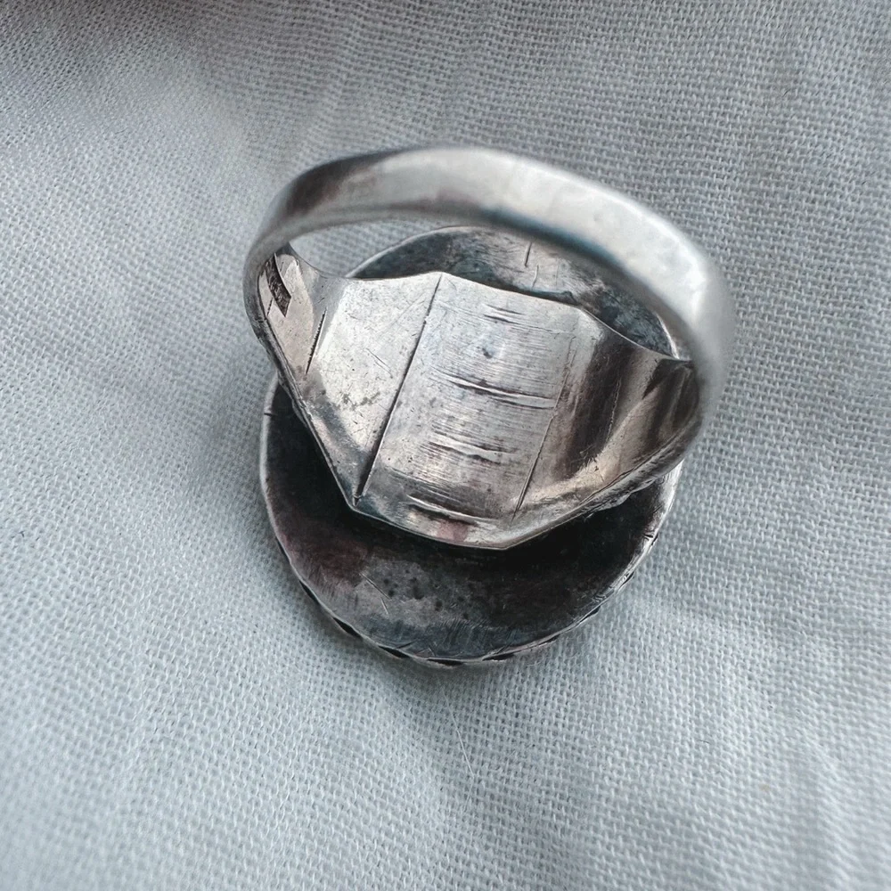 Vintage Size 7 turquoise and silver ring - Picture 3 of 4